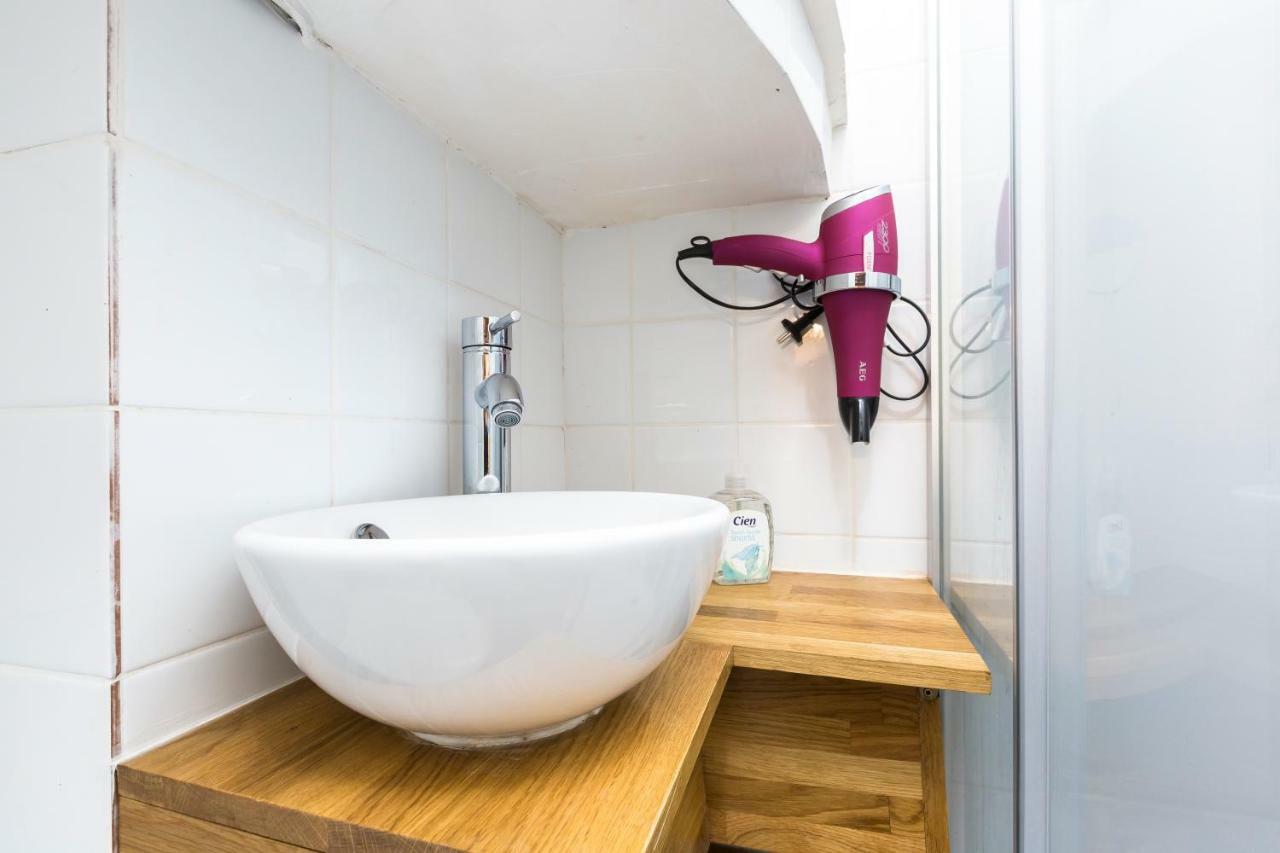 Charming 20M² Near Le Marais Daire Paris Dış mekan fotoğraf